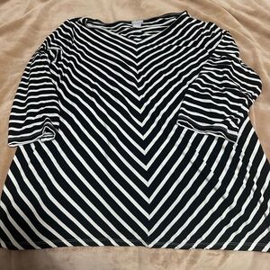 Chico's Black and White Chevron Long Sleeve Top L Size 2